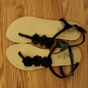 Women Thong Sandals with Strap